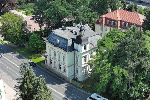 Lokal usługowy 2 pomieszczenia na wynajem ul. Zwyc