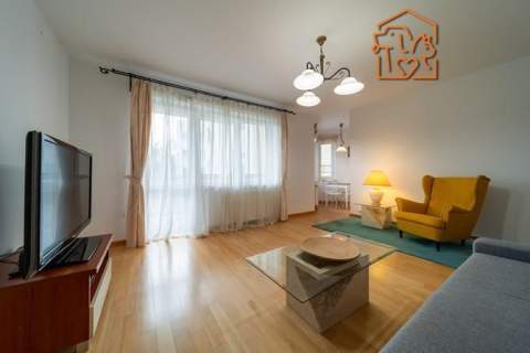 2 pokoje z garażem, pet-friendly-Włodarzewska 51G