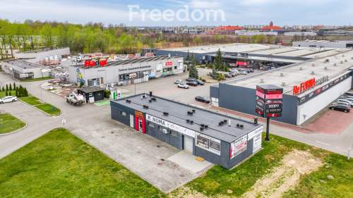 Lokal 244m z WŁASNYM PARKINGIEM 8 miejsc 