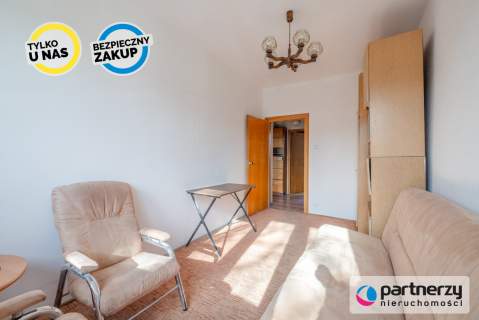 3 pokoje z wyremontowaną kuchnią i łazienką