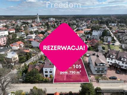 Działka budowlana z pełnymi mediami, 850 m do SKM