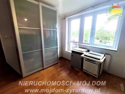 Przestronny dom z funkcją domu dwurodzinnego.
