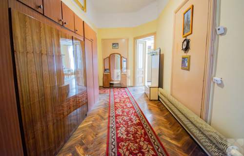 PRESTIŻOWE MIESZKANIE W ZABYTKOWEJ KAMIENICY