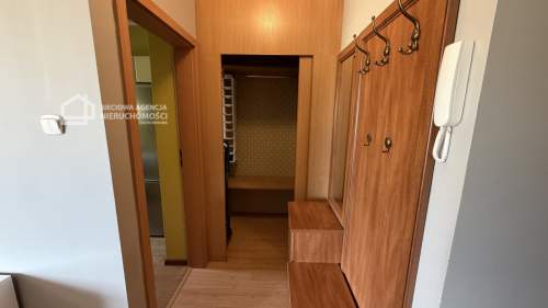 Kawalerka z garderobą i balkonem