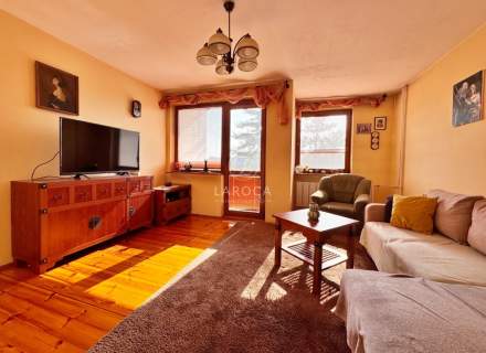  Na sprzedaż 3 pokoje, balkon, blisko UMK.