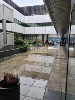 Usługi,recepcja,poczekalnia,dostęp24h,taras
