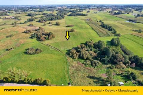 Działki budowlane nad jeziorem - 13 km od Ełku.