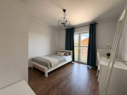 3 pokoje 2 balkony winda Karolinki Gliwice