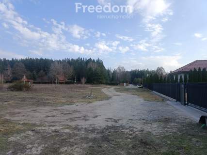 Zgrabna działka 15 min do Piaseczna gm.Prażmów