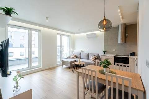 Pierwszy najem Balkon Miejsce postojowe