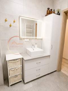 OSIEDLE FILMOWE, 42 m , BALKON, WINDA