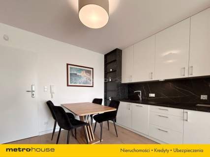 Apartament z parkingiem, Grzybowo - 100m do morza