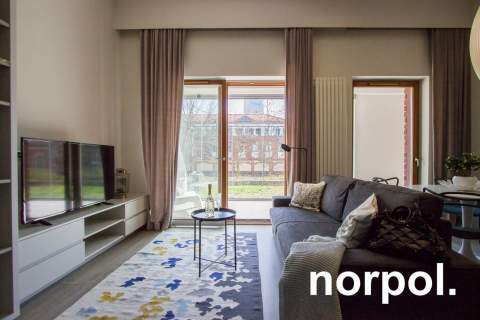 Nowoczesne mieszkanie z loggią i tarasem / Modern apartment with...