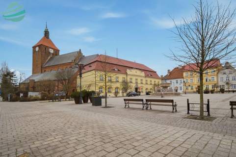 250 m w Rynku Darłowa   lokal, który zarabia od p