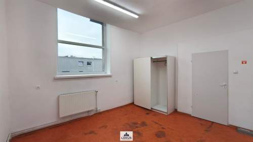 Lokal magazynowy produkcyjny biuro 152 m2