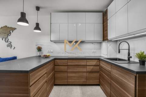 Wyjątkowy apartament z balkonem / Legnicka