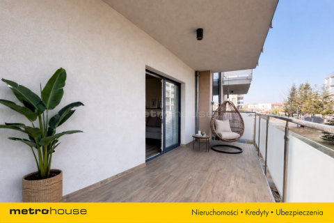 Apartament nad morzem parking i 2 komórki w cenie