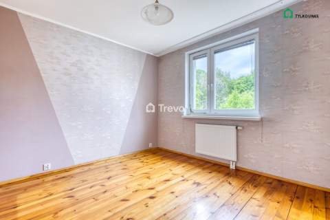Zamknięty parking 3 pokoje Balkon