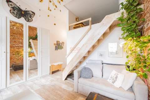 Wyjątkowa kamienica/przytulne 2 pokoje/balkon