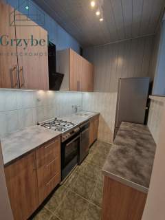 2 pokoje 44.22m Nowa Huta, Plac Centralny, winda
