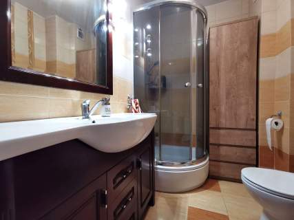 Rąbin 2 pokoje, garderoba 53,85 m w bloku z 2009 roku