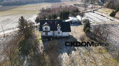 Bugaj   dom 170 m , działka 7600 m , stan dewel.