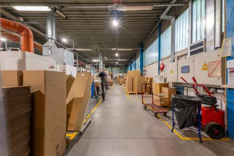 Unikalna hala w Wesołej - idealna dla biznesu 