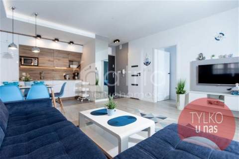 Apartament nad morzem- taras, garaż 