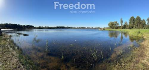 Rekreacyjna 3012 m przy jeziorach Jedlanka