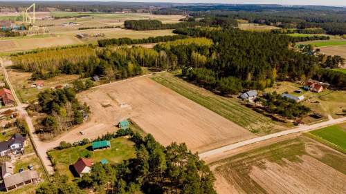 Malownicza działka na skraju wsi - Chraboły
