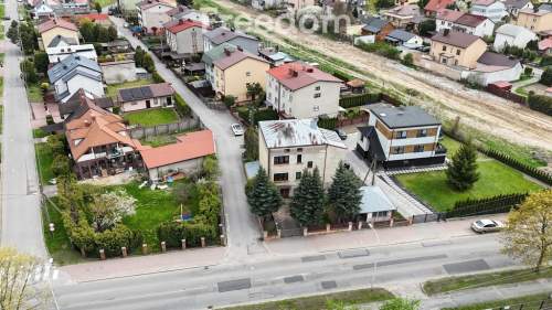 Dom i budynek usługowy Ostrowiec Św. Świętokrzyska