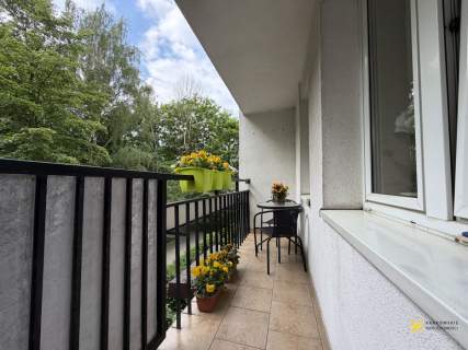 Świetna lokalizacja i układ 3 pokoje 57m2 .