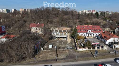 Sienna 23 inwestycja 1090 m2 przy centrum