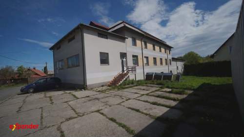 Budynek handlowo-usługowy z magazynem 1300m2,Tyczyn, duża działka