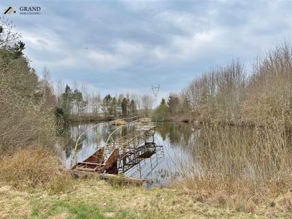 Działka budowlana ze stawem - Chałupy