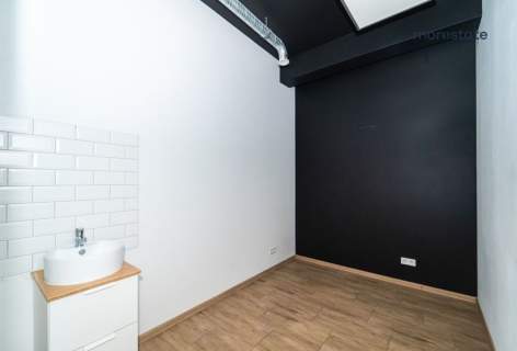 Nowy lokal na Grzegórzkach I parking