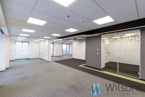 Prestiżowe biuro do wynajęcia Trade Tower Wola