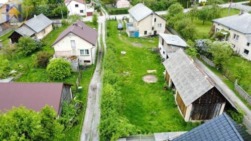 OSTRĘŻNICA, Dom w spokojnej okolicy, działka 11 ar