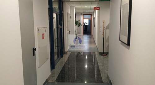 Włochy lokal biurowy 285m2 do wynajęcia