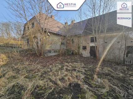 Dom bliźniak z dużą działką 921 m2
