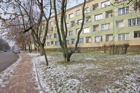 Kawalerka - Tysiąclecie 1 piętro z balkonem