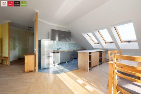Kowale I duży balkon I ostatnie piętro