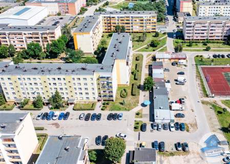 Atrakcyjny lokal po remoncie   26 m duża witryna