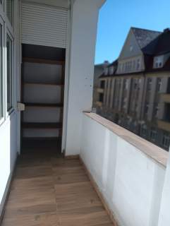 Mieszkanie107m2, Centrum, 4 pokoje, 2 balkony piwnica 20m2