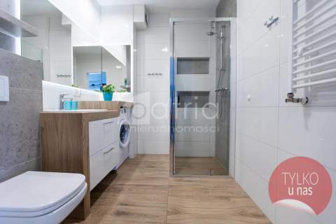 Apartament nad morzem- taras, garaż 