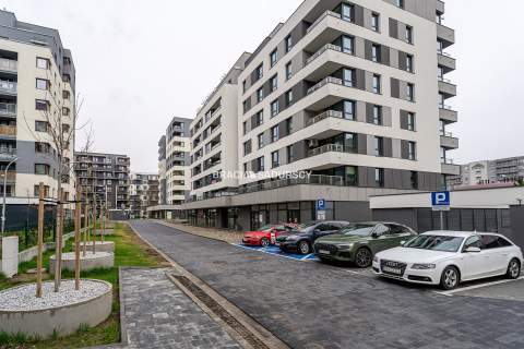 Pierwszy najem Balkon Miejsce postojowe