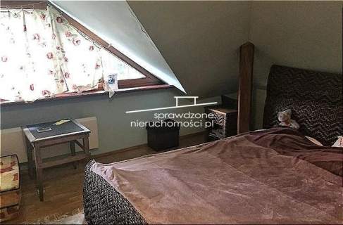 Dom z Basenem na Działce 1100 m2 - Konstancin-Jezi