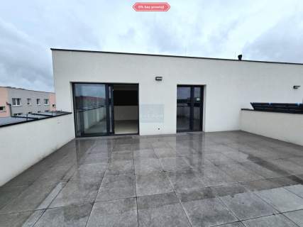 Dwupoziomowy apartament z tarasem na dachu