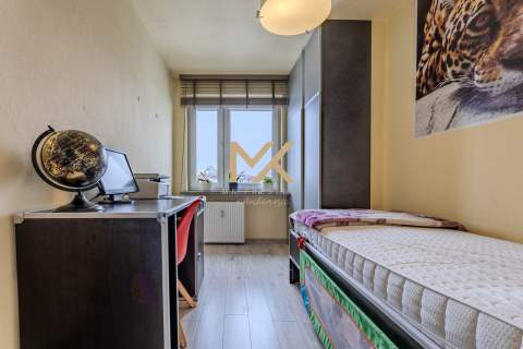 3 pokoje 64 m Huby Balkon Winda Lokalizacja