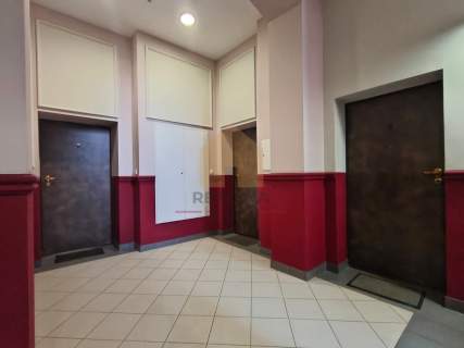 4pokoje oddzielna kuchnia centrum najem usługi